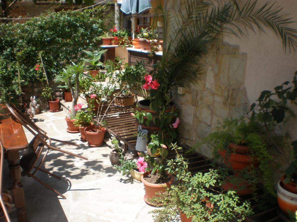 Family Hotel Emilia โซโซโปล ภายนอก รูปภาพ